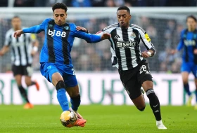 FA kup - Šest golova za 120 minuta uz gomilu preokreta, pa DEVET penal serija - Njukasl ide dalje, Petrović ima za čim da žali!